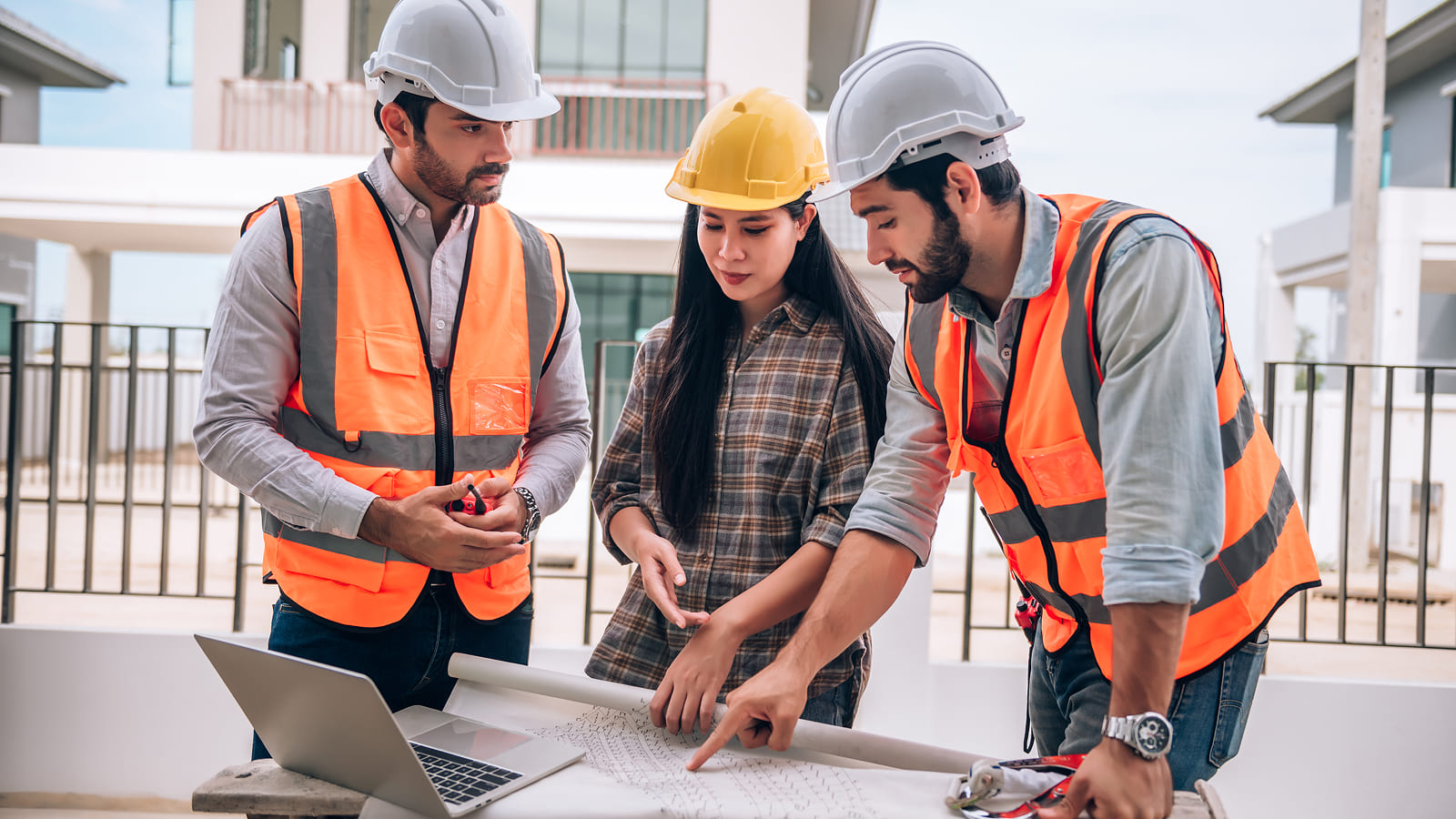Construction Placement Agencies: Building Skilled Teams UK